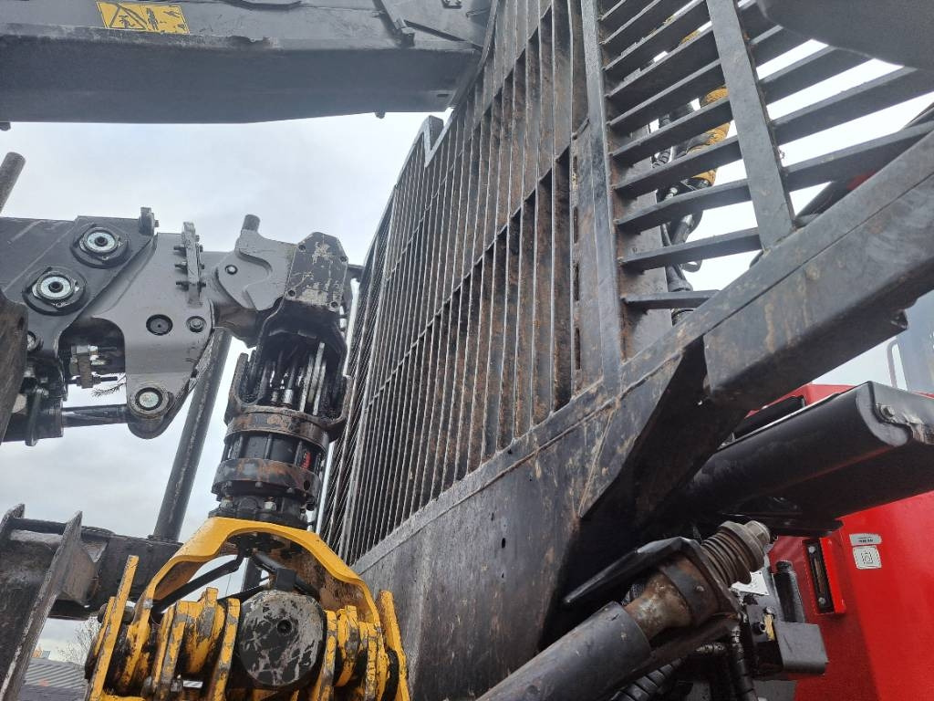 Forwarder Komatsu 855: picture 14