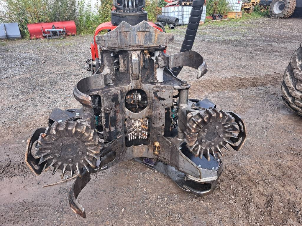 Forestry harvester Komatsu 901 XC: picture 13