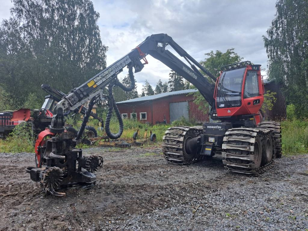Komatsu 911  - Forestry harvester: picture 5 Komatsu 911  - Forestry harvester: picture 5