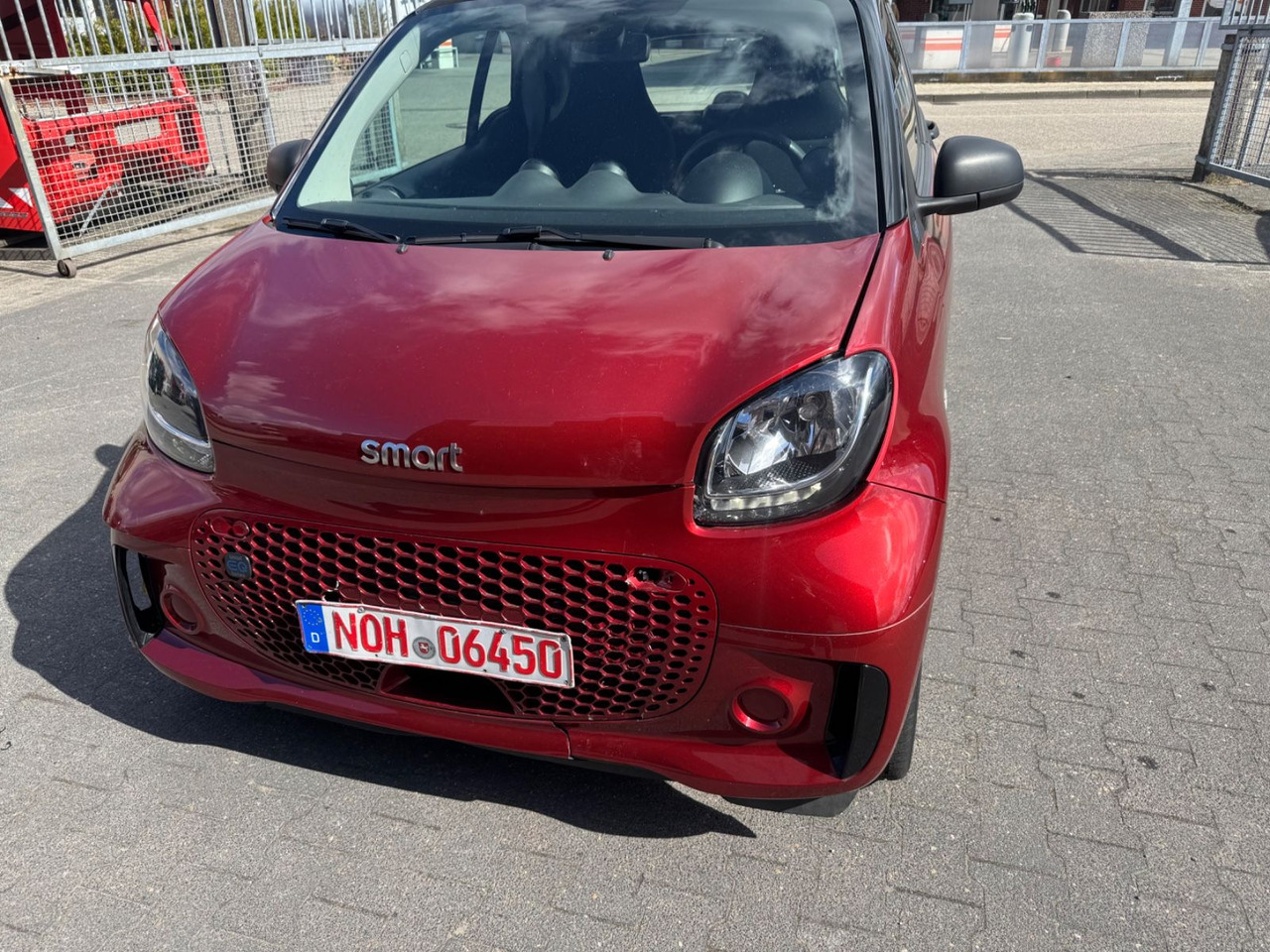 Smart ForTwo fortwo coupe electric drive / EQ - Car: picture 3 Smart ForTwo fortwo coupe electric drive / EQ - Car: picture 3