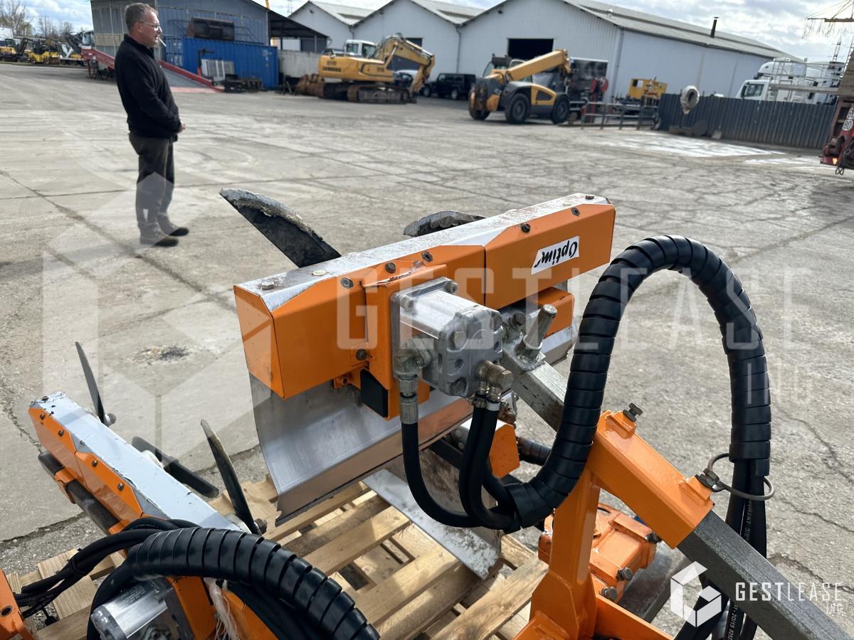 PROVITIS ROGNEUSE - Attachment for Grape harvesting machine: picture 4 PROVITIS ROGNEUSE - Attachment for Grape harvesting machine: picture 4