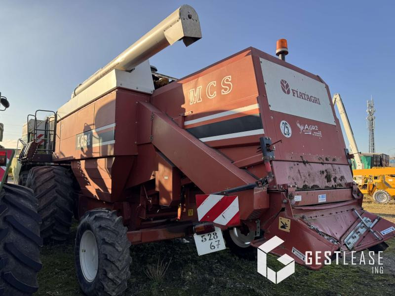 LAVERDA L624 - Combine harvester: picture 3 LAVERDA L624 - Combine harvester: picture 3