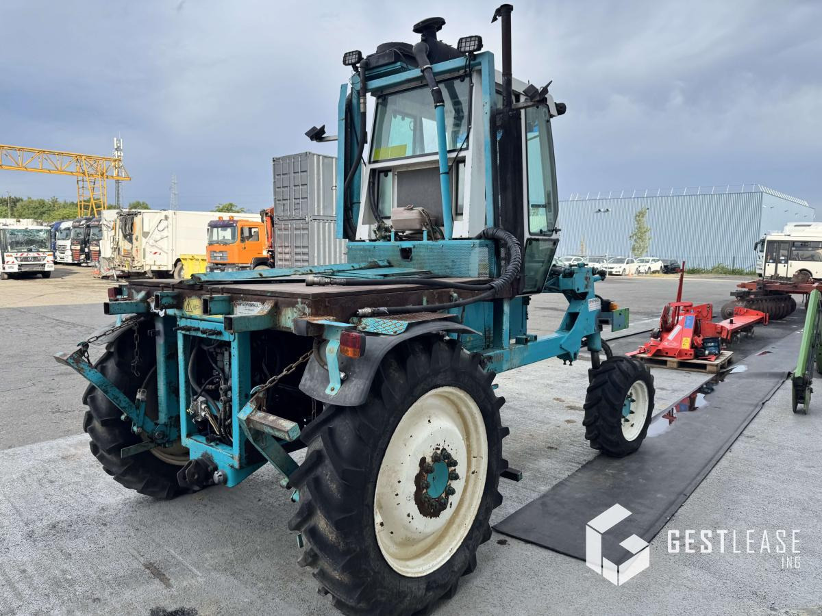 LOISEAU DOGGER 10H - Straddle tractor: picture 3 LOISEAU DOGGER 10H - Straddle tractor: picture 3