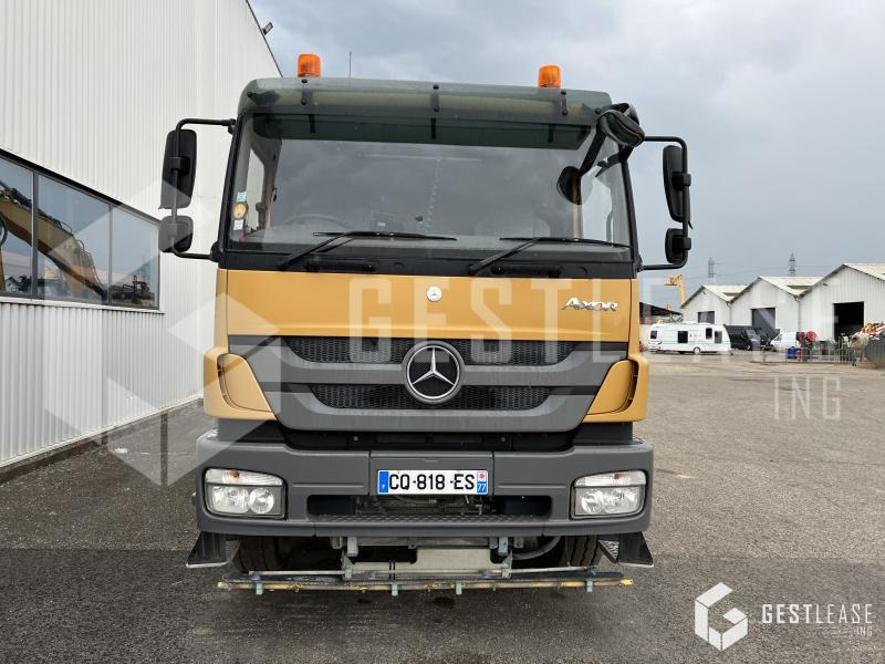 Mercedes AXOR 1833 - Road sweeper: picture 5 Mercedes AXOR 1833 - Road sweeper: picture 5