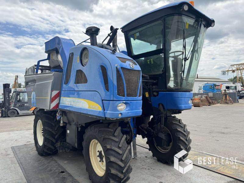 New Holland VL6050 - Grape harvesting machine: picture 4 New Holland VL6050 - Grape harvesting machine: picture 4