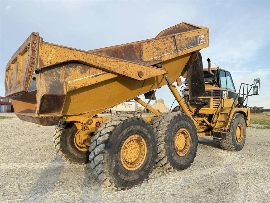 CAT 730  - Articulated dumper: picture 4 CAT 730  - Articulated dumper: picture 4