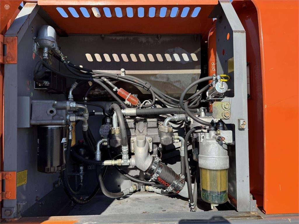 Crawler excavator Hitachi ZX 250 LC-3 , 21 M , 800 mm: picture 10