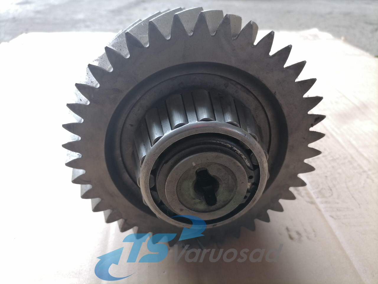 MAN Käigukasti võll, MAN 81322060130 - Gearbox and parts for Truck: picture 2 MAN Käigukasti võll, MAN 81322060130 - Gearbox and parts for Truck: picture 2