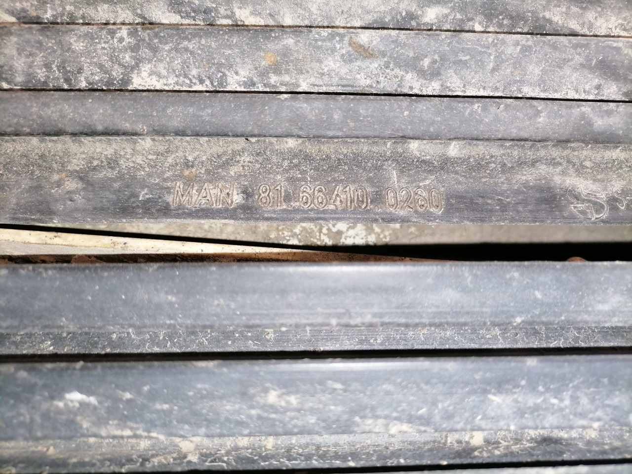 MAN Poritiib 81612100462 - Universal part for Truck: picture 3 MAN Poritiib 81612100462 - Universal part for Truck: picture 3