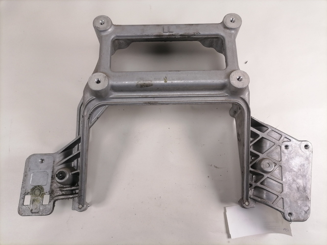 Mercedes-Benz Roolisamba kandur A9604610235 - Steering column for Truck: picture 4 Mercedes-Benz Roolisamba kandur A9604610235 - Steering column for Truck: picture 4