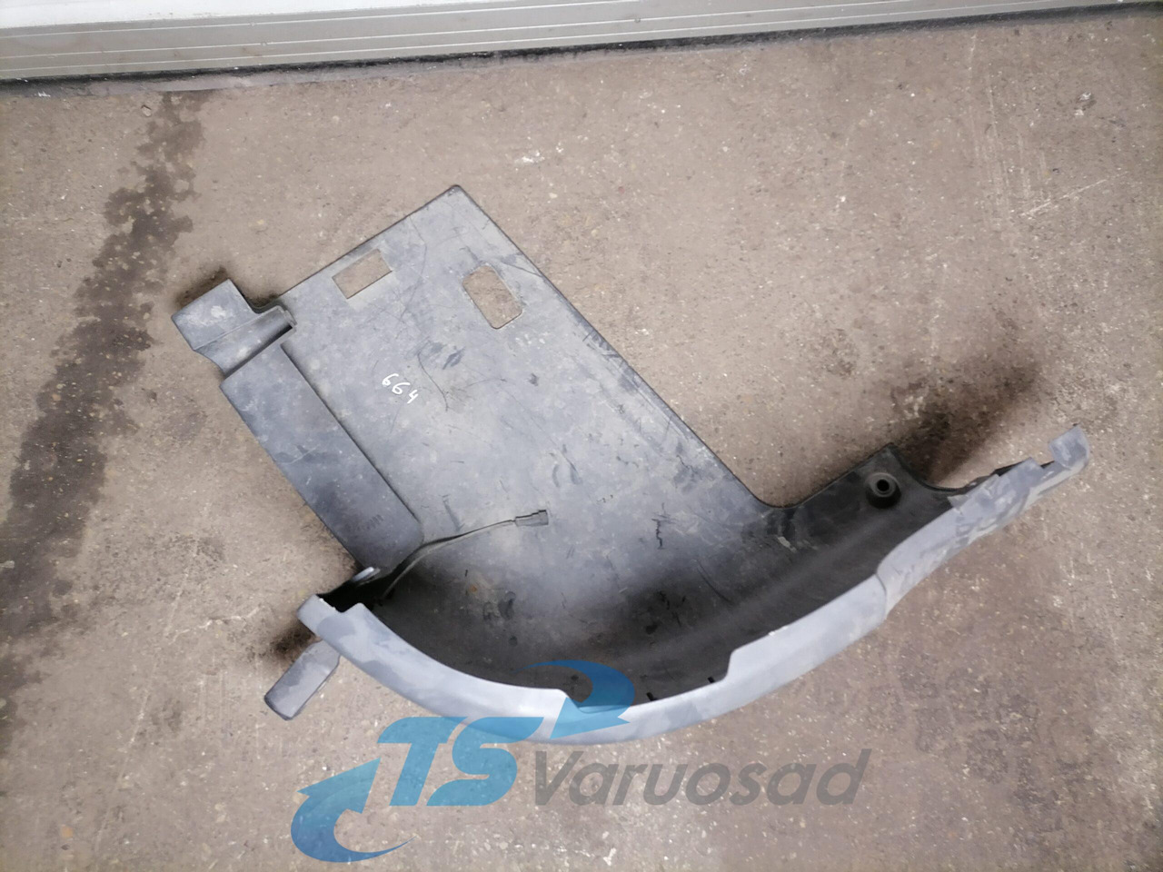 Scania Bumper cover 1884915 - Bumper corner for Truck: picture 3 Scania Bumper cover 1884915 - Bumper corner for Truck: picture 3