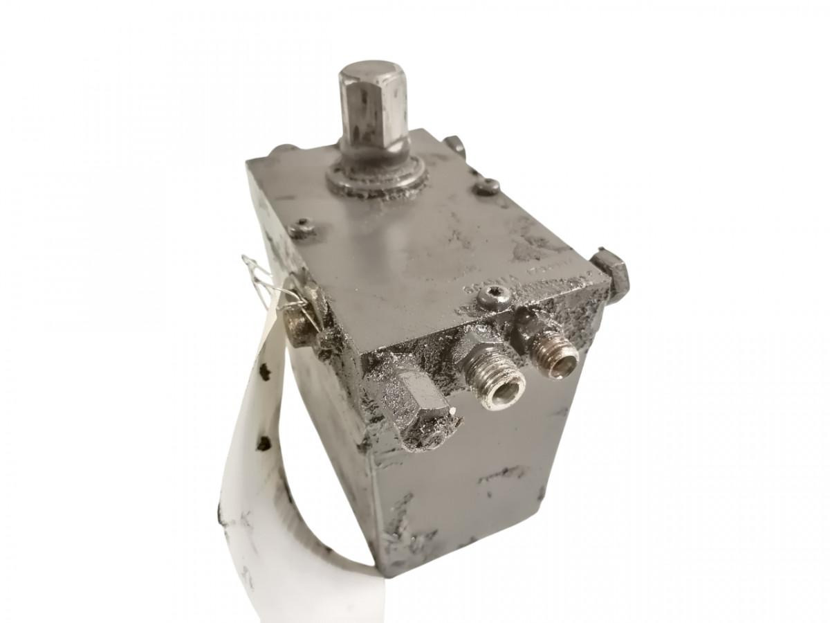 Scania Cab tilting pump 1794907 - Cab suspension for Truck: picture 1 Scania Cab tilting pump 1794907 - Cab suspension for Truck: picture 1