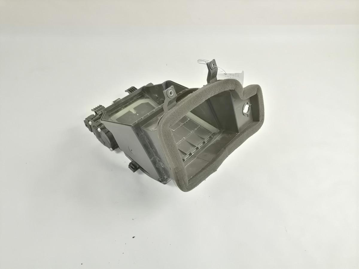 Scania Salongi õhufiltri korpus 2608532 - Universal part for Truck: picture 2 Scania Salongi õhufiltri korpus 2608532 - Universal part for Truck: picture 2