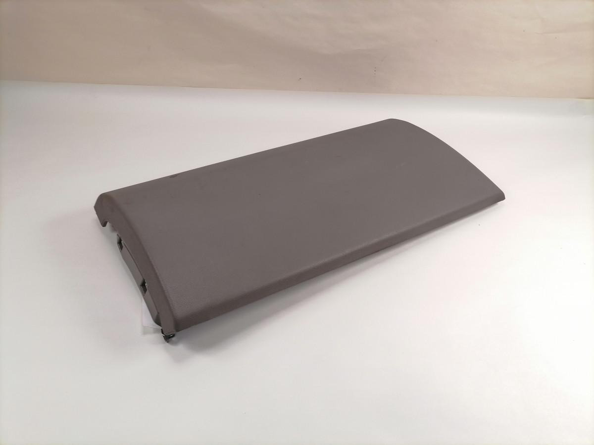 Scania Salongi plastik 2084231 - Universal part for Truck: picture 2 Scania Salongi plastik 2084231 - Universal part for Truck: picture 2