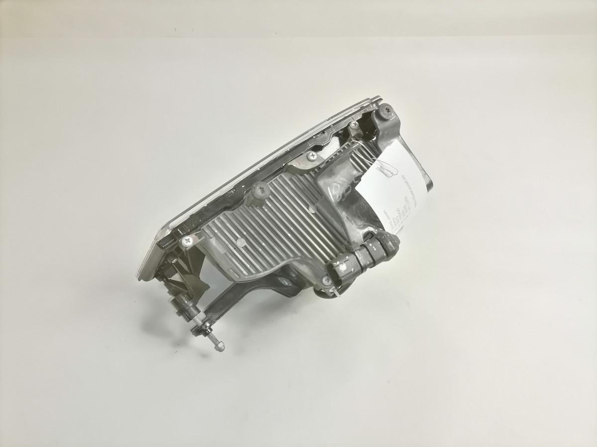 Scania Udutuli, parem 2760425 - Lights/ Lighting for Truck: picture 3 Scania Udutuli, parem 2760425 - Lights/ Lighting for Truck: picture 3