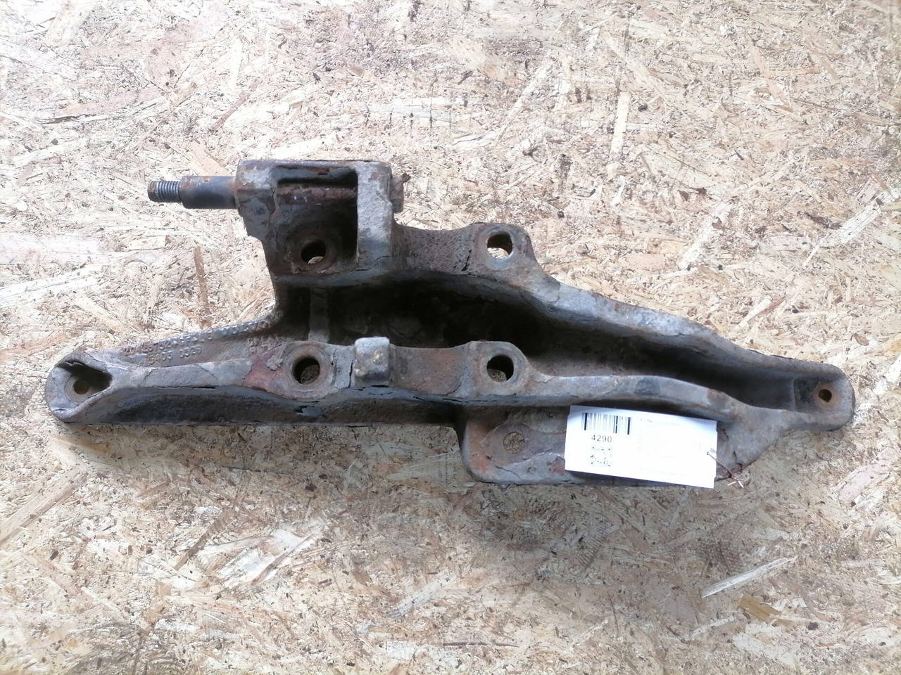 Volvo Air suspension bracket 20428752 - Axle and parts for Truck: picture 1 Volvo Air suspension bracket 20428752 - Axle and parts for Truck: picture 1