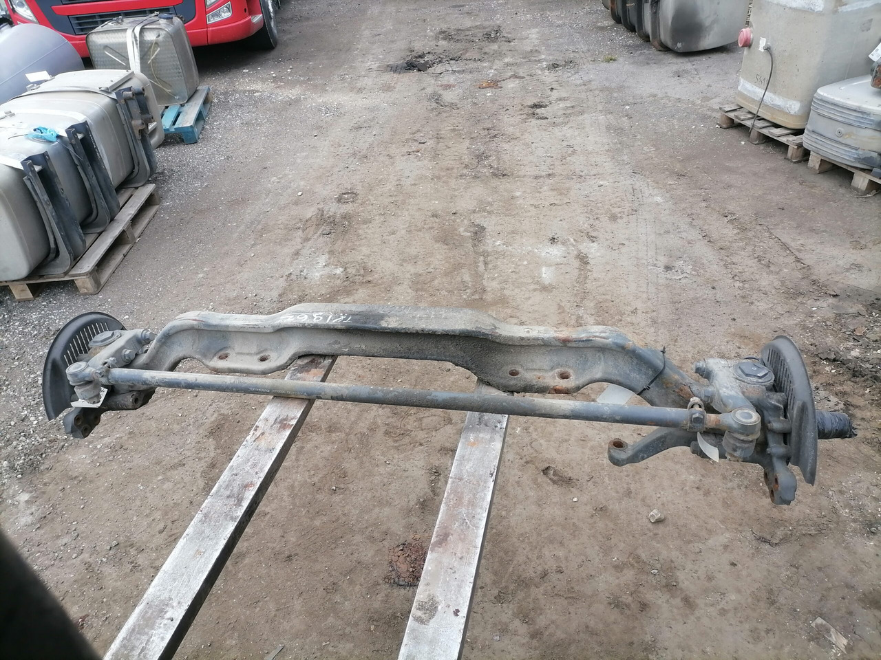 Volvo First axel housing 20581073 - Front axle for Truck: picture 2 Volvo First axel housing 20581073 - Front axle for Truck: picture 2