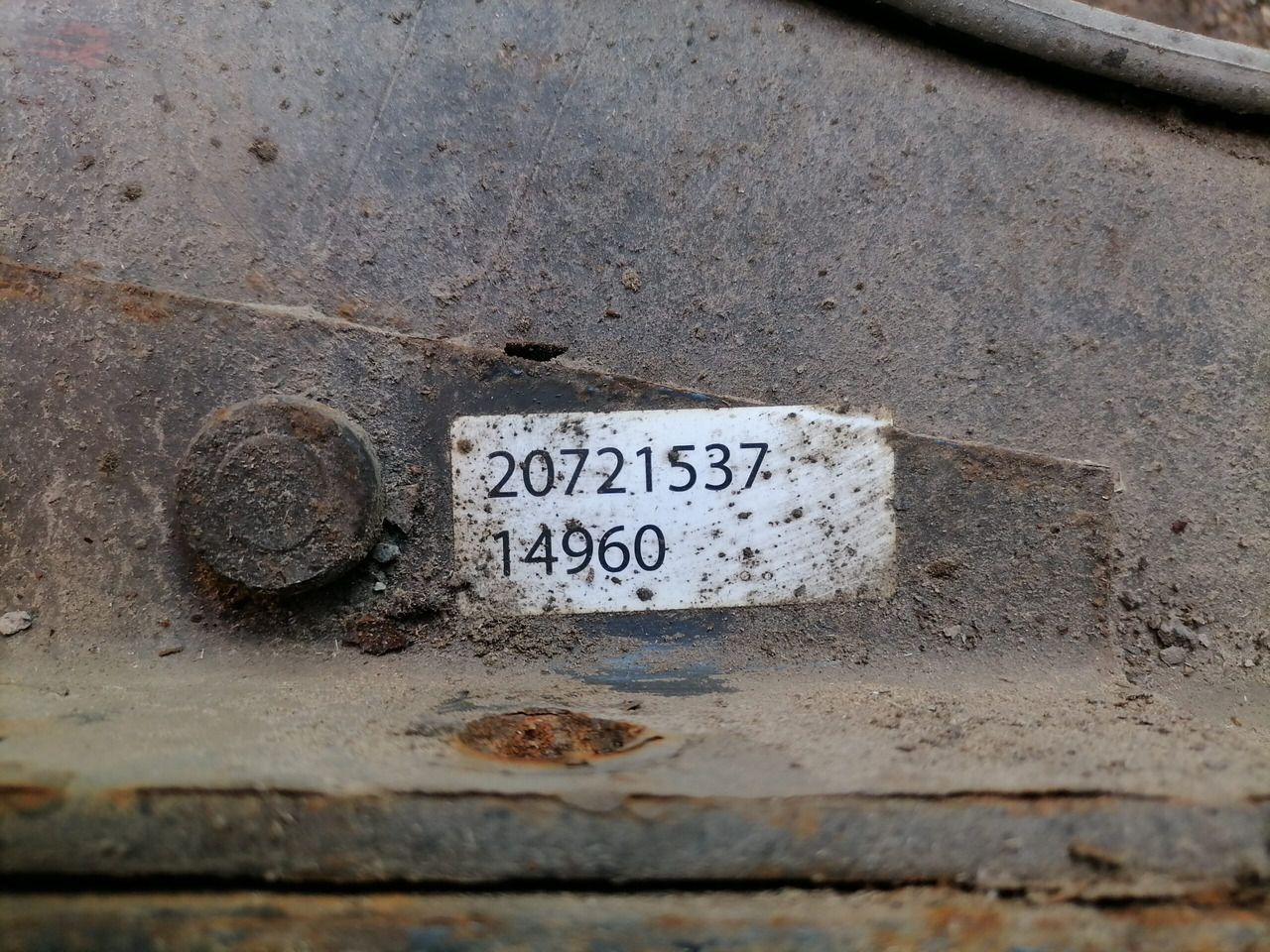 Volvo Kütusepaagi kandur, Volvo 20721537 - Fuel tank for Truck: picture 5 Volvo Kütusepaagi kandur, Volvo 20721537 - Fuel tank for Truck: picture 5