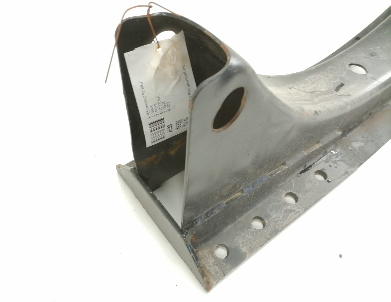 Volvo Kütusepaagi kandur, Volvo 20721537 - Fuel tank for Truck: picture 4 Volvo Kütusepaagi kandur, Volvo 20721537 - Fuel tank for Truck: picture 4