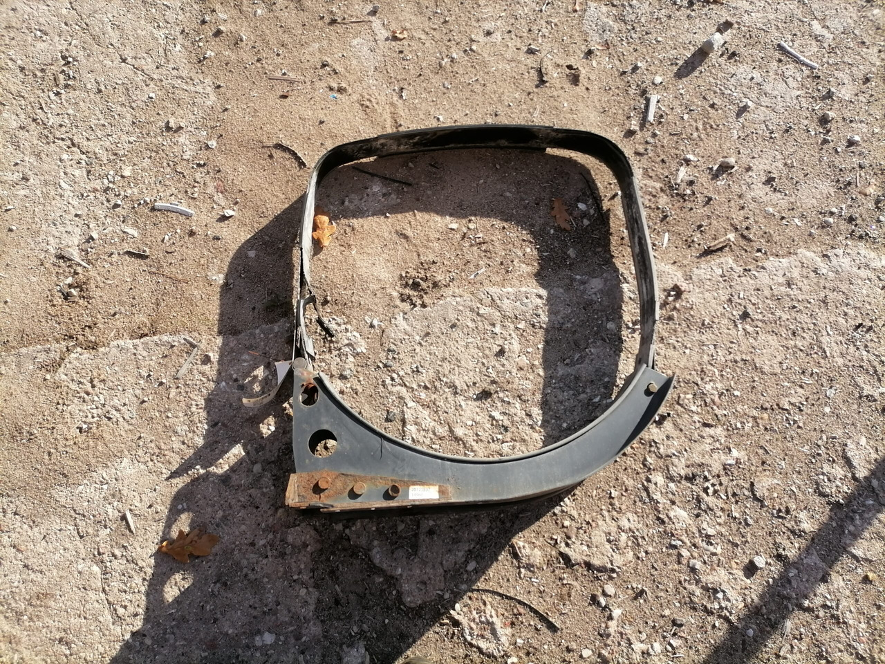 Volvo Kütusepaagi kandur, Volvo 20721537 - Fuel tank for Truck: picture 1 Volvo Kütusepaagi kandur, Volvo 20721537 - Fuel tank for Truck: picture 1