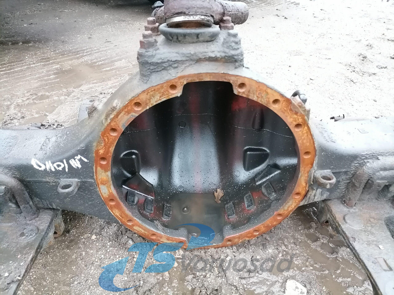 Volvo Rear axel housing 20914319 - Axle and parts for Truck: picture 3 Volvo Rear axel housing 20914319 - Axle and parts for Truck: picture 3