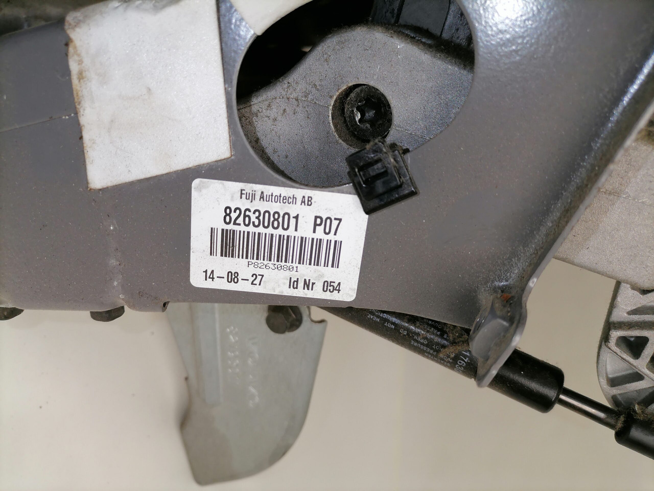 Volvo Roolisammas 82630801 - Steering column for Truck: picture 5 Volvo Roolisammas 82630801 - Steering column for Truck: picture 5