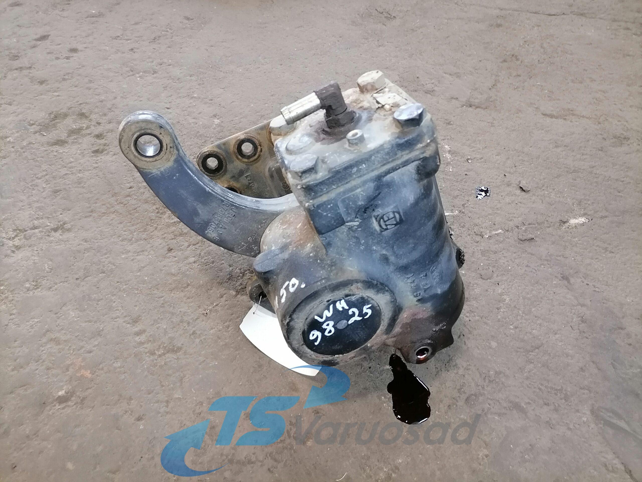 Volvo Steering box 20901108 - Steering gear for Truck: picture 2 Volvo Steering box 20901108 - Steering gear for Truck: picture 2