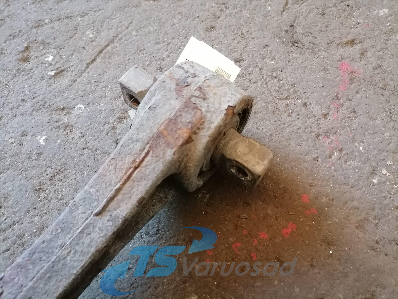 Volvo Torque rod 21196798 - Axle and parts for Truck: picture 3 Volvo Torque rod 21196798 - Axle and parts for Truck: picture 3