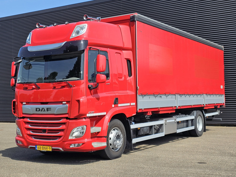 DAF CF 340 SPACECAB / 2 X BDF LAADBAK - Curtain side truck: picture 2 DAF CF 340 SPACECAB / 2 X BDF LAADBAK - Curtain side truck: picture 2