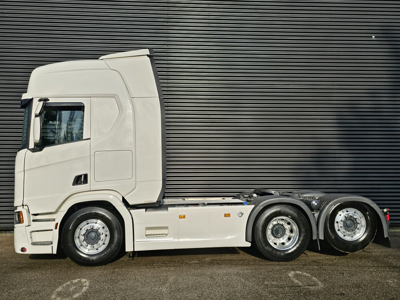 Scania R580 V8 6X2 / FULL AIR / RETARDER - Tractor truck: picture 2 Scania R580 V8 6X2 / FULL AIR / RETARDER - Tractor truck: picture 2