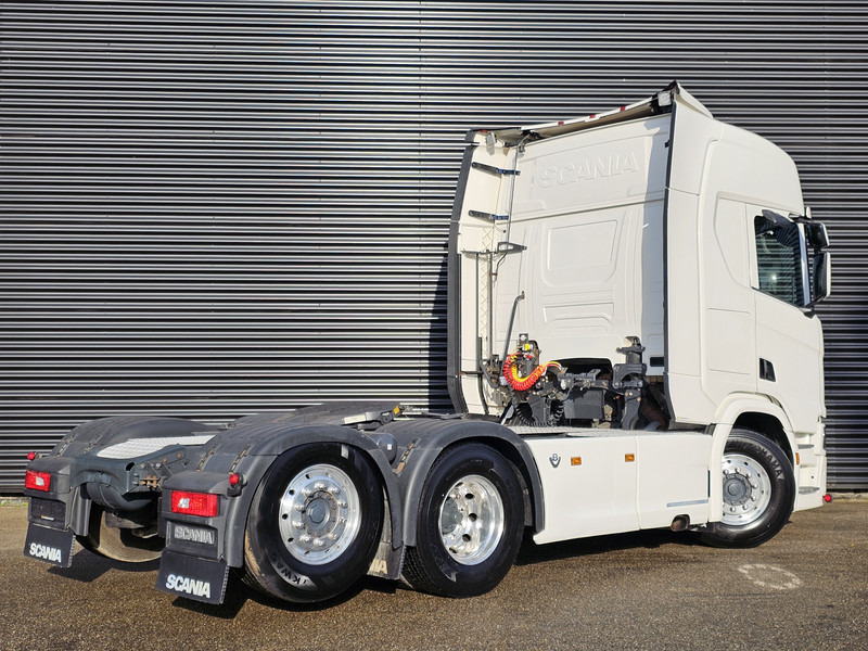 Scania R580 V8 6X2 / FULL AIR / RETARDER - Tractor truck: picture 3 Scania R580 V8 6X2 / FULL AIR / RETARDER - Tractor truck: picture 3