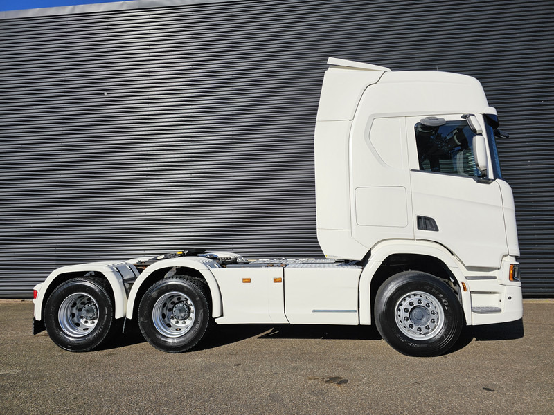 Scania R580 V8 / 6x4 / FULL AIR / RETARDER - Tractor truck: picture 5 Scania R580 V8 / 6x4 / FULL AIR / RETARDER - Tractor truck: picture 5