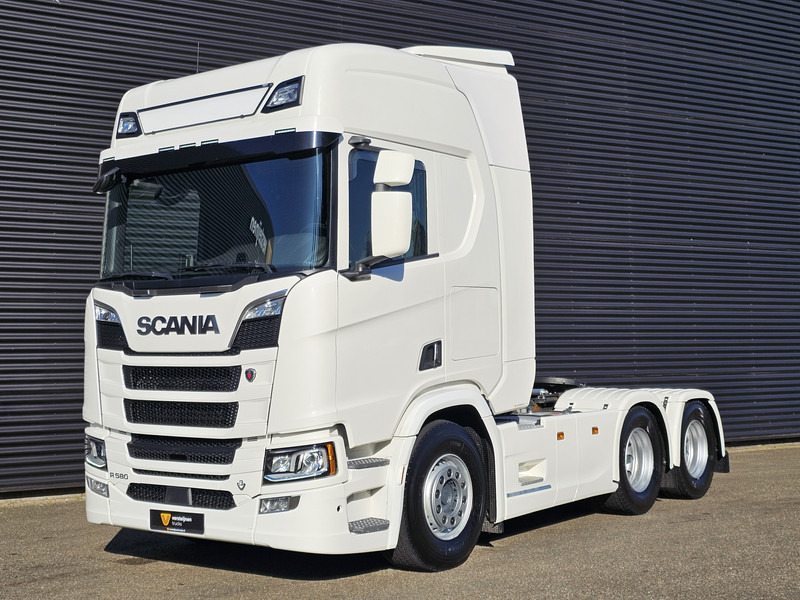 Scania R580 V8 / 6x4 / FULL AIR / RETARDER - Tractor truck: picture 1 Scania R580 V8 / 6x4 / FULL AIR / RETARDER - Tractor truck: picture 1