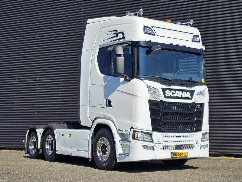 Scania S580 / V8 / 6X2 / FULL AIR / BOOGIE / RETARDER - Tractor truck: picture 5 Scania S580 / V8 / 6X2 / FULL AIR / BOOGIE / RETARDER - Tractor truck: picture 5