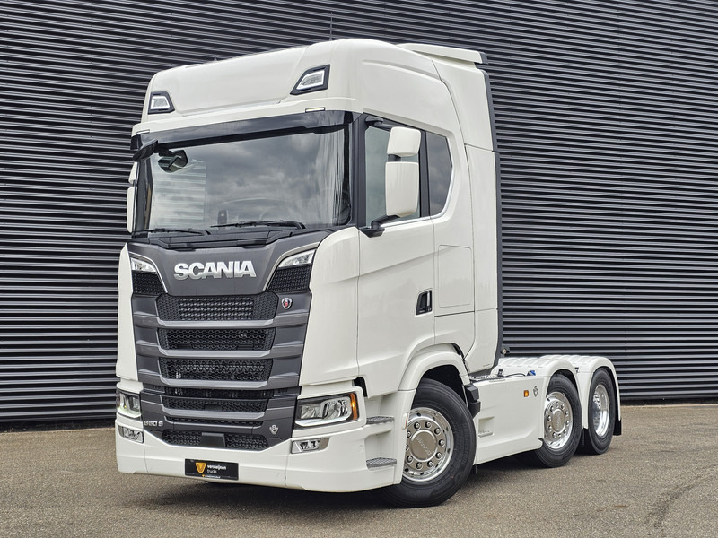 Scania S660 V8 6x2/4 / 2 x PTO / PARKING COOLER / FULL AIR - Tractor truck: picture 1 Scania S660 V8 6x2/4 / 2 x PTO / PARKING COOLER / FULL AIR - Tractor truck: picture 1