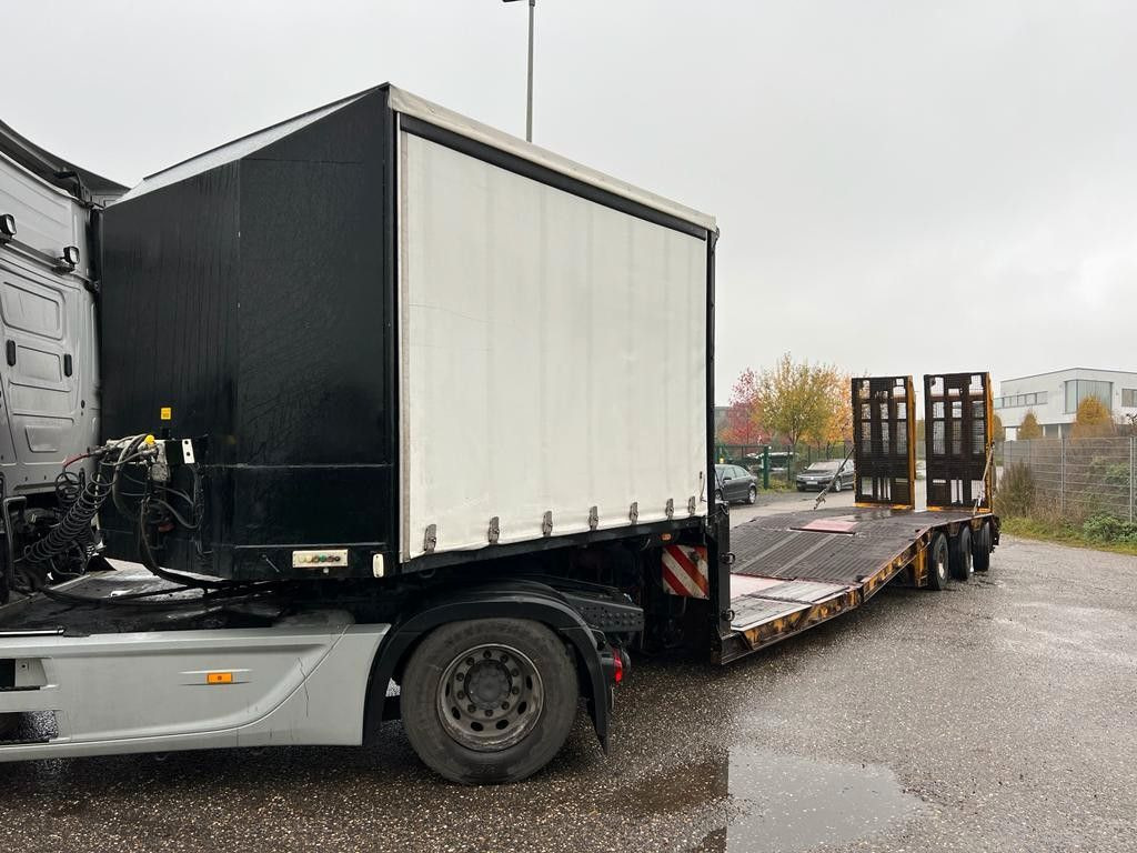 Langendorf Tiefbett mit Rampen Hydraulisch - Low loader semi-trailer: picture 1 Langendorf Tiefbett mit Rampen Hydraulisch - Low loader semi-trailer: picture 1