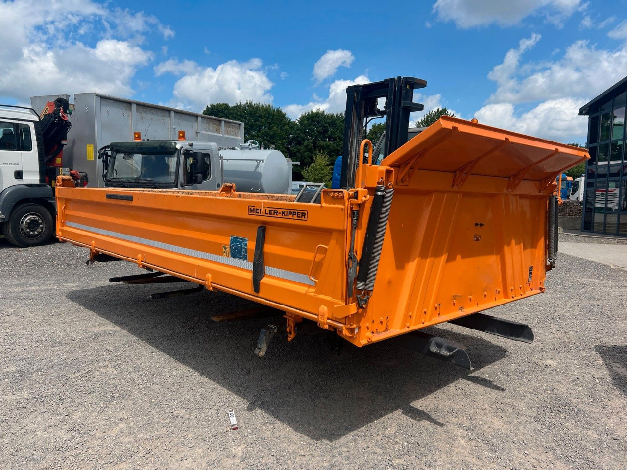 Meiller 3 Seitenkipper für 2 Achser Top Zustand - Tipper: picture 5 Meiller 3 Seitenkipper für 2 Achser Top Zustand - Tipper: picture 5