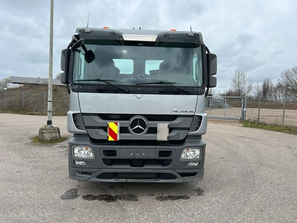 Mercedes-Benz 2541 6X2 Retarder VDL Abroller - Hook lift truck: picture 4 Mercedes-Benz 2541 6X2 Retarder VDL Abroller - Hook lift truck: picture 4