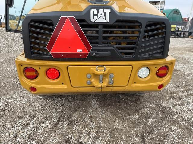 Wheel loader CAT 908: picture 14