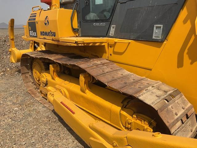 Bulldozer Komatsu D85EX-15: picture 13