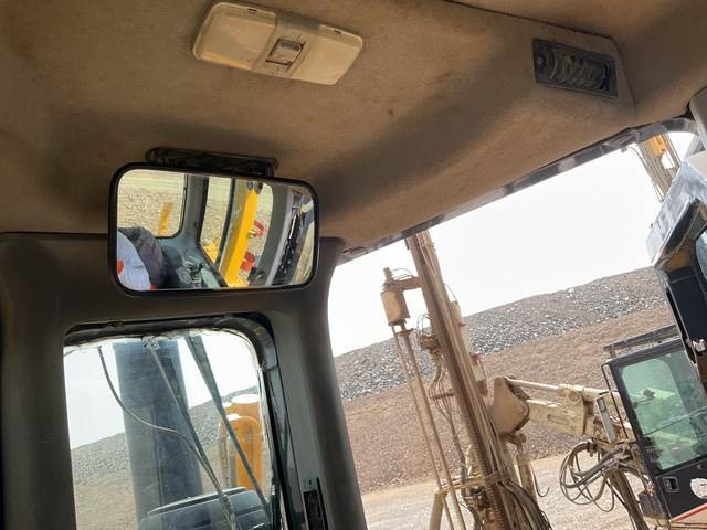 Bulldozer Komatsu D85EX-15: picture 22