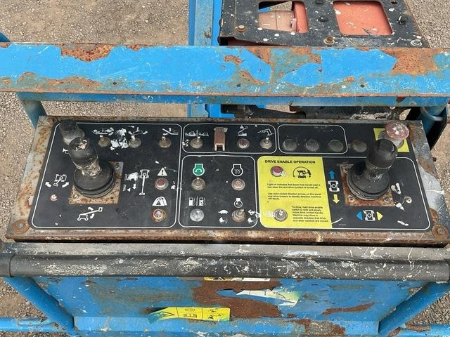 Articulated boom Genie S85: picture 11