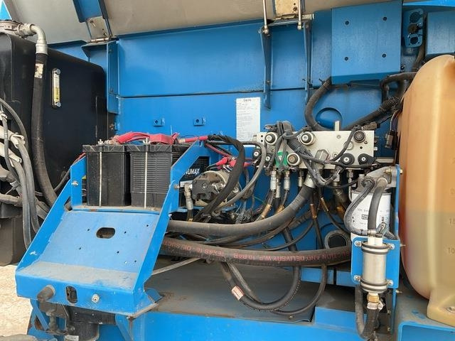 Articulated boom Genie S85: picture 23