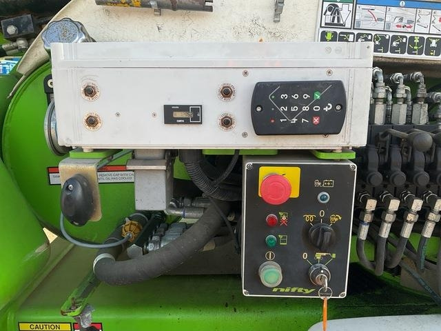 Articulated boom Niftylift HR21: picture 8