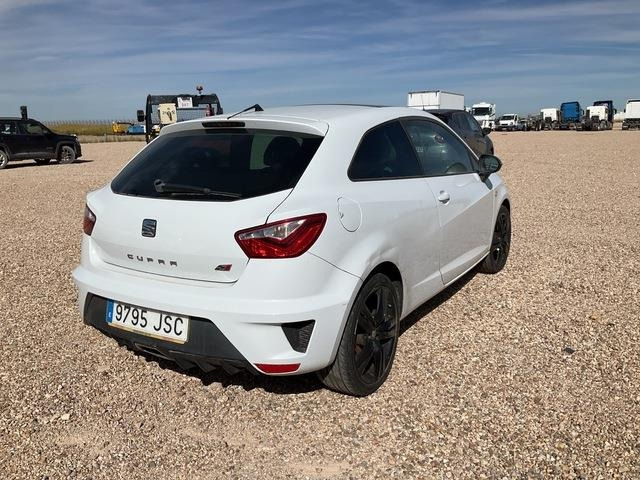 Seat Ibiza - Car: picture 3 Seat Ibiza - Car: picture 3