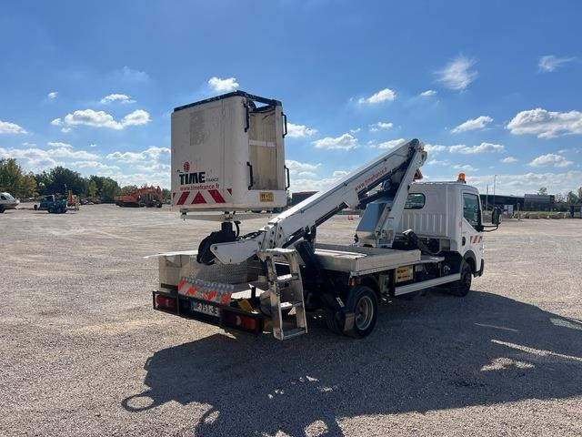 Renault Maxity 120DXI - Truck with aerial platform: picture 3 Renault Maxity 120DXI - Truck with aerial platform: picture 3