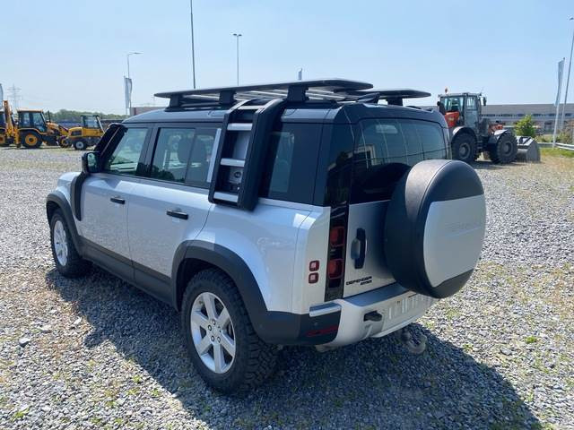 Land Rover Defender 110 P400 - Car: picture 2 Land Rover Defender 110 P400 - Car: picture 2