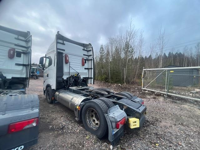 Iveco S-Way 460 - Tractor truck: picture 2 Iveco S-Way 460 - Tractor truck: picture 2