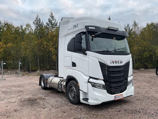 Iveco S-Way 460 LNG - Tractor truck: picture 4 Iveco S-Way 460 LNG - Tractor truck: picture 4