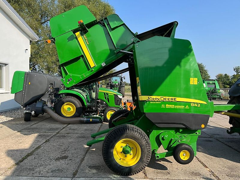 Round baler John Deere 842 HiFlow: picture 13